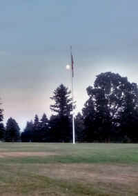 barracks flagpole.jpg (89801 bytes)